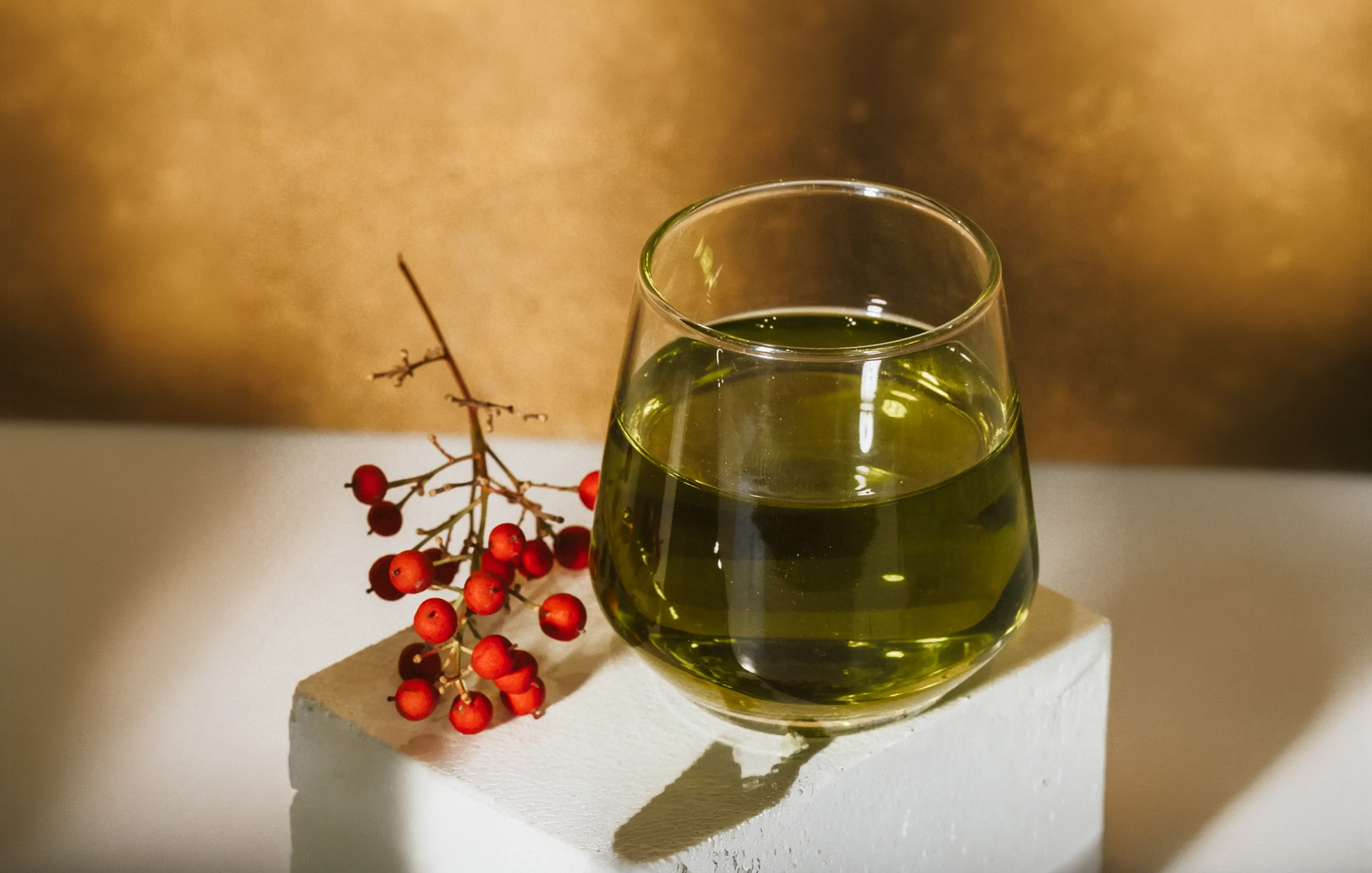 How Many Calories Are in Olive Oil? What You Should Know About Olive Oil in Your Diet