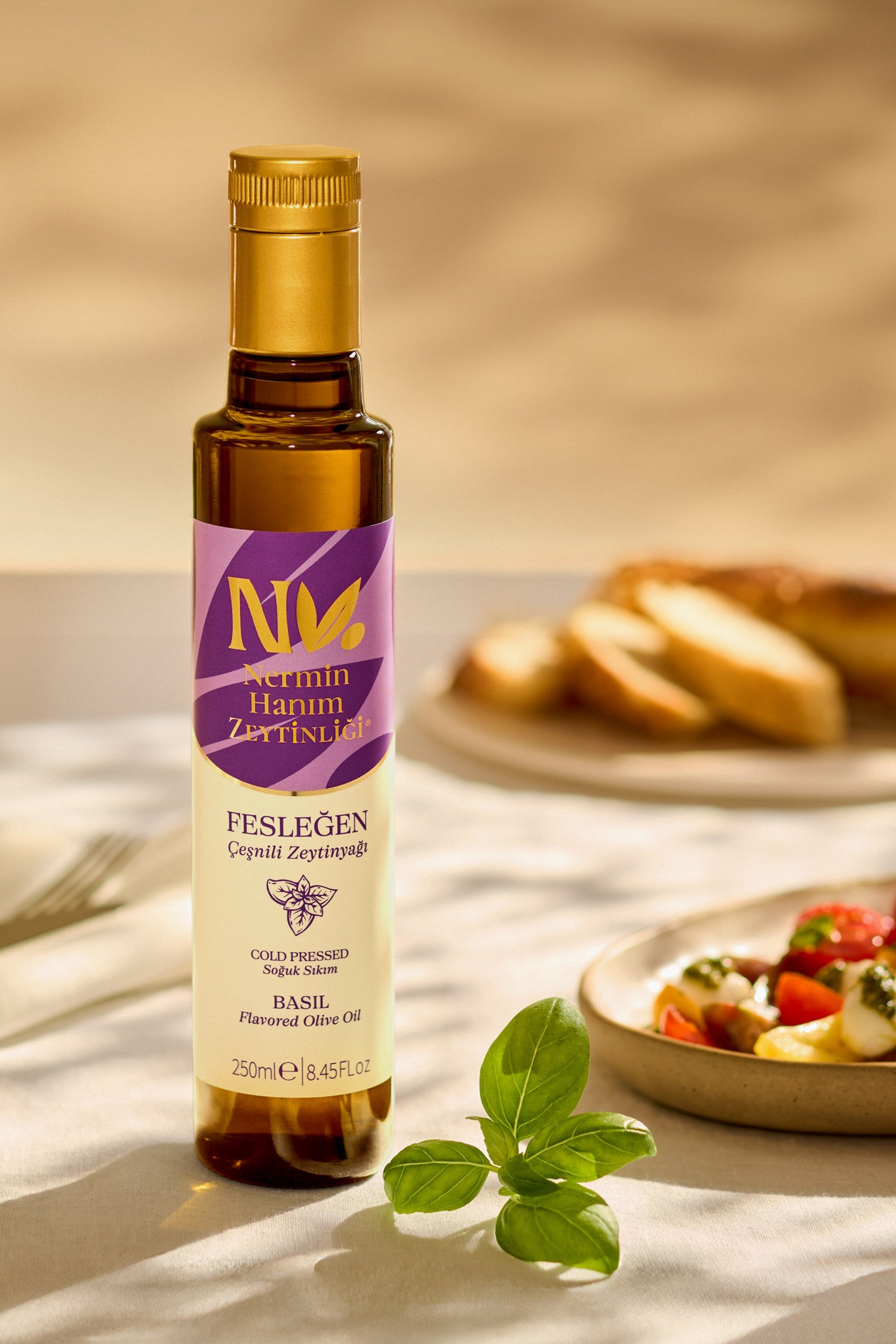 Basil Flavored Olive Oil 8.45 FL OZ (250ML)